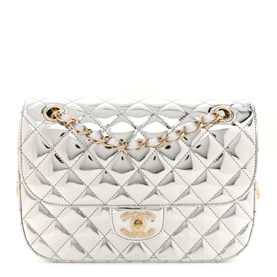 chanel hollywood boulevard clutch