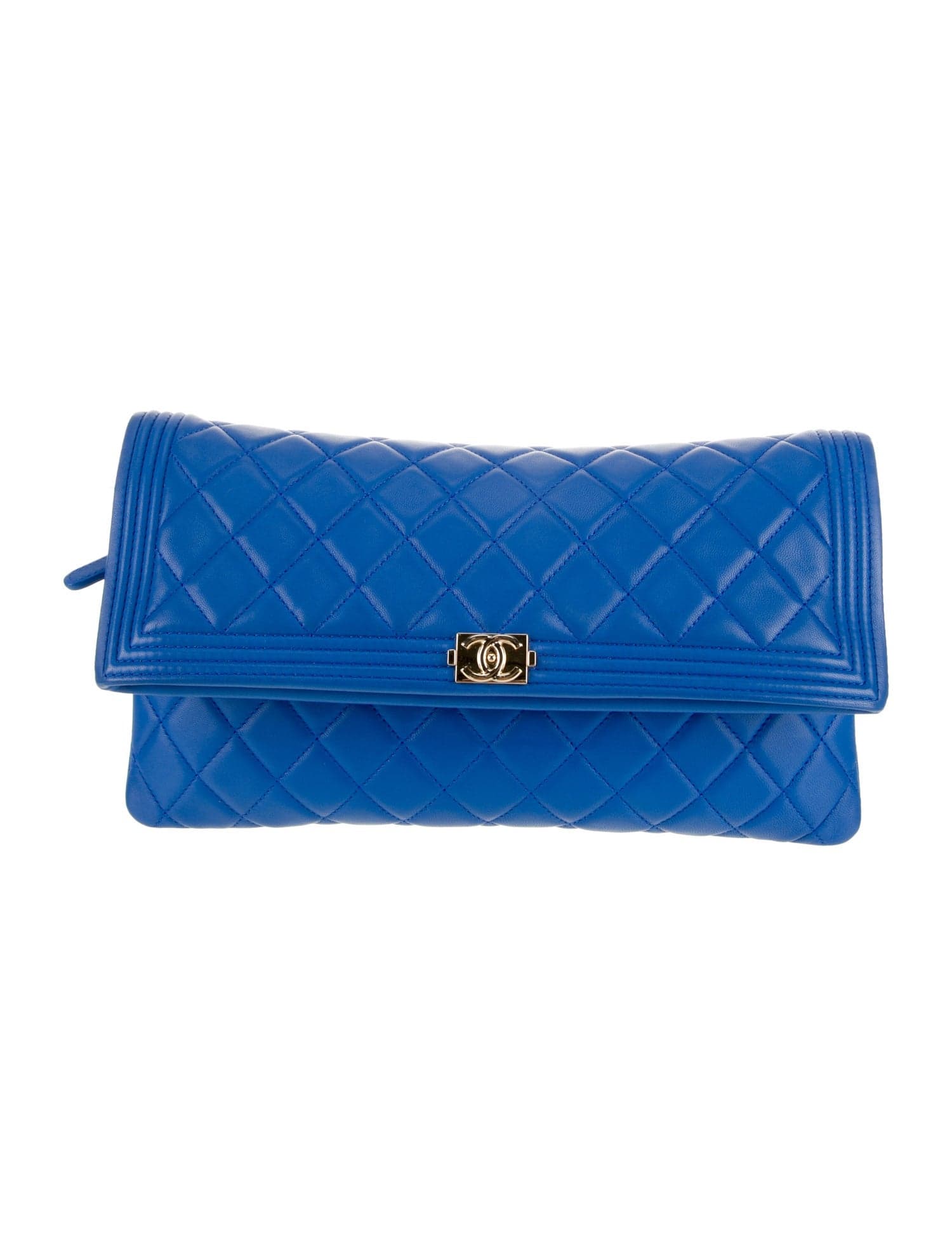 chanel boy flap shoulder